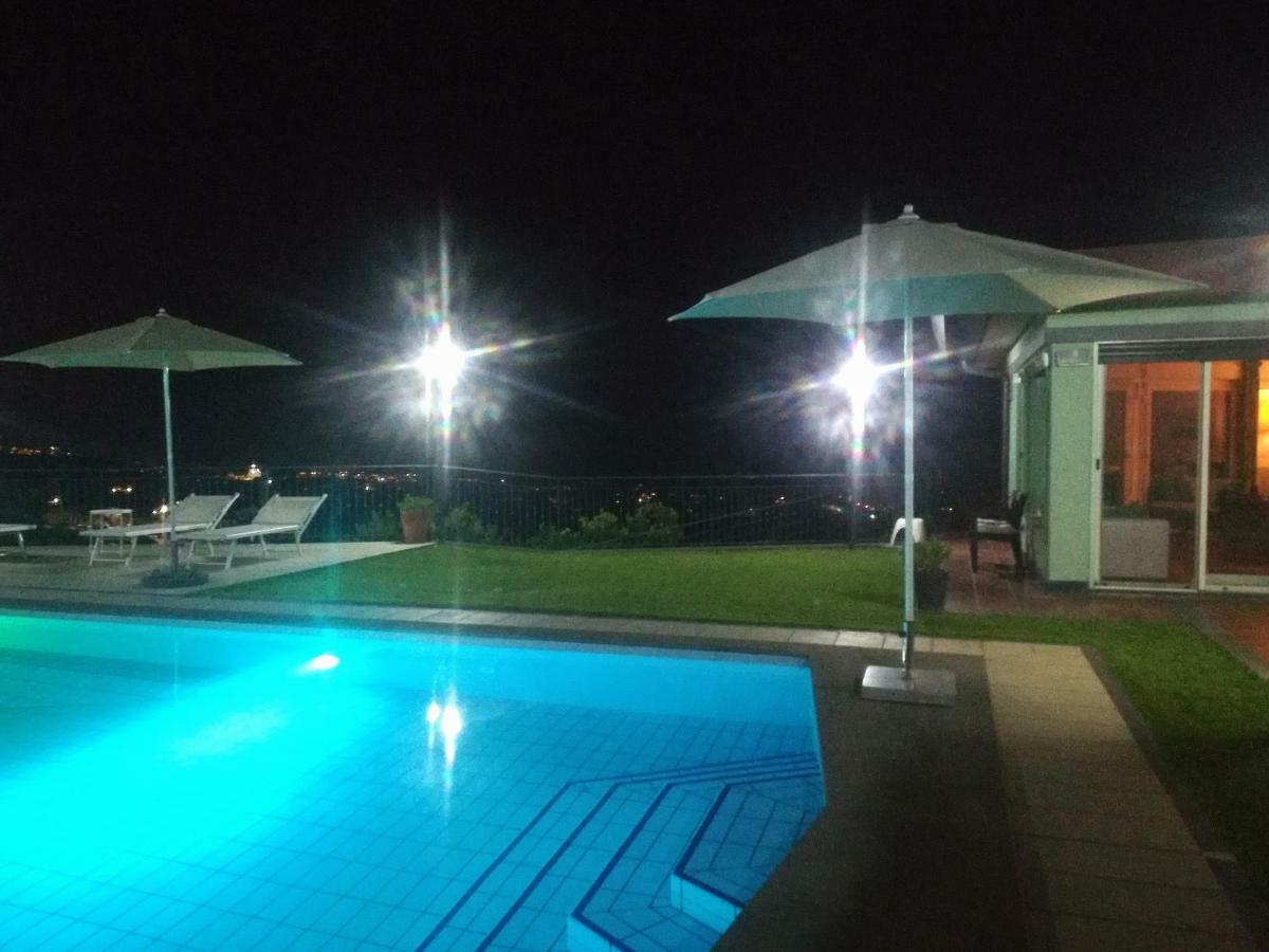 Villa Capogrecale - Piscina Riscaldata 피에디몬테 에트네오 외부 사진